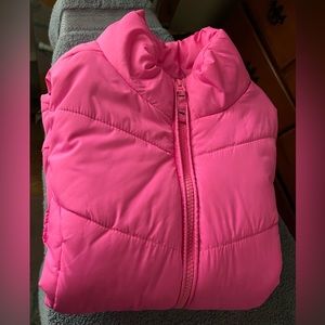Cute bright pink vest from Aeropostale!
